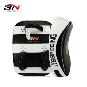 促BN大踢靶跆拳道后踢靶蹬靶大脚靶侧踢靶弧形胸靶散打拳击泰拳弯