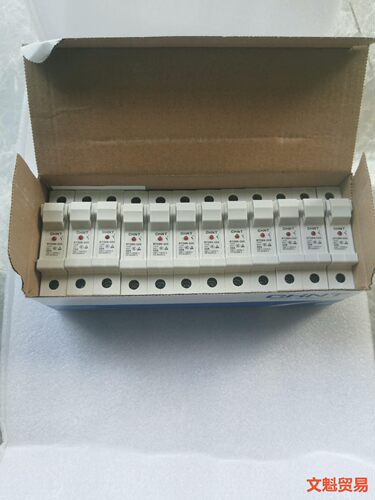 正/-泰熔断器底座 RT28N-32X带灯熔座议价
