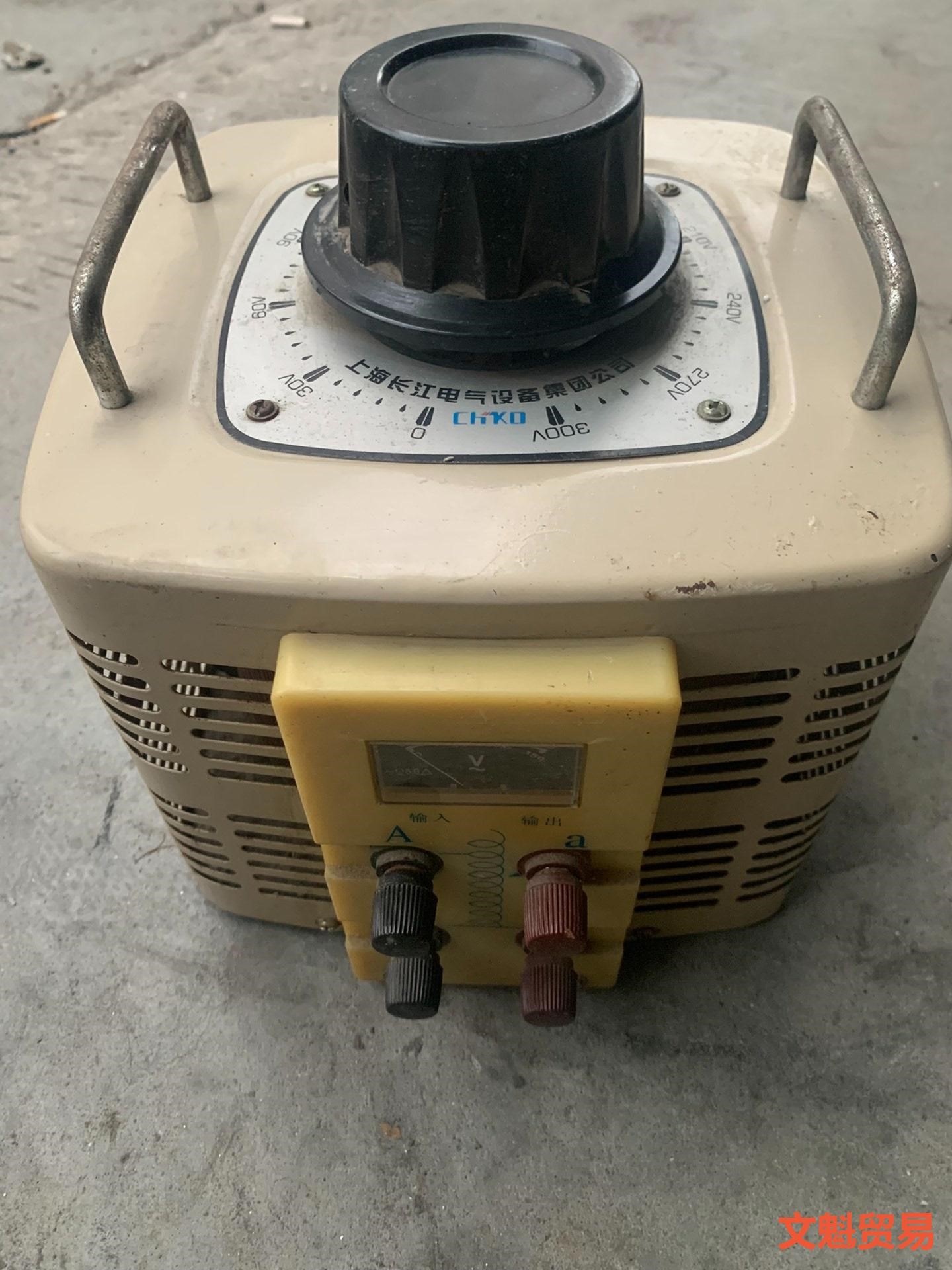 上海长江5KVA接触式调压器，0-300V调压，德力西5KV议价 - 实物图