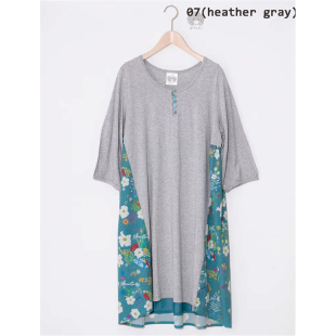 161418 连衣裙 scolar丝柯乐 灰色拼接绿色印花前短后长圆领中袖