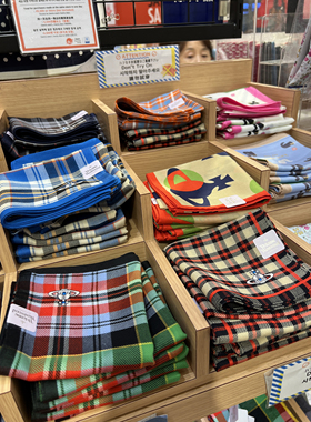 国现 西太后ViVienne日本土星小方巾头巾丝巾手帕条纹涂鸦格纹