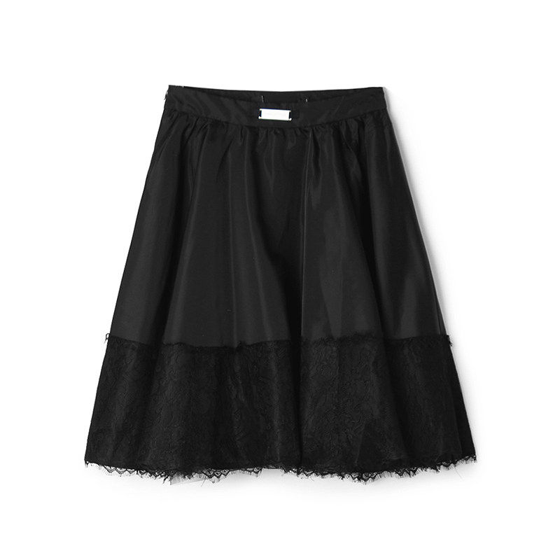 2025年春装Outlets专柜 高端PH系列 蕾丝拼接A字中裙遮胯宽半身裙