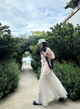 OPS LA MODE 9.21 20:00 Lemaire感复杂工艺清透压皱长半裙