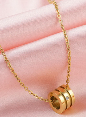 小蛮腰欧美新款镶钻钛钢项链吊坠