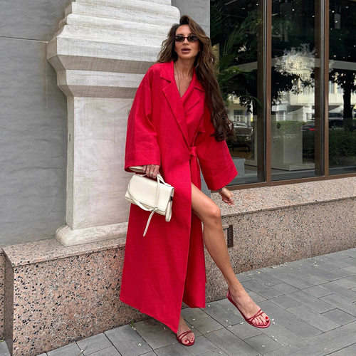Lazy and casual loose robe with lapel and lace up long skirt