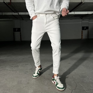 纯白色破洞修身牛仔九分裤男青年百搭弹力休闲小脚裤简约水洗裤子