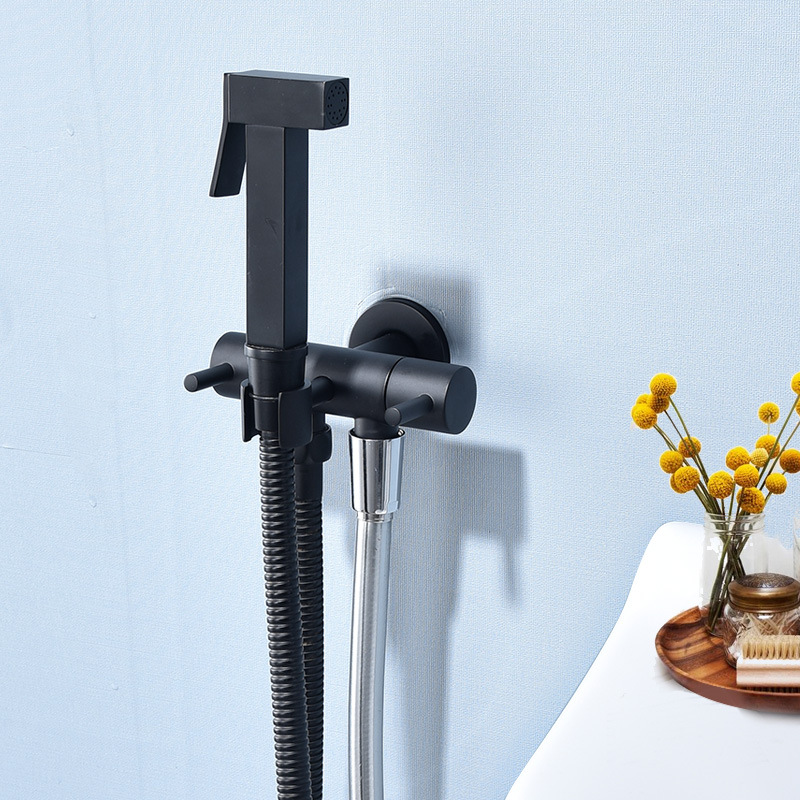 酒店民宿浴室通用单孔双出净身妇洗器套装黄铜增压浴缸马桶清洗器