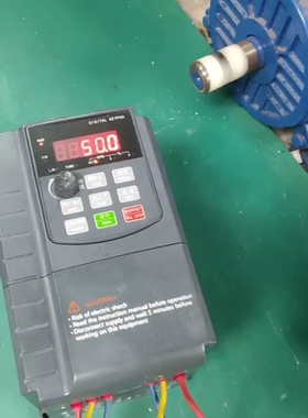 议价询价中驱变频器1.5KW,ZQ511M-1R5G3B-B,成色如