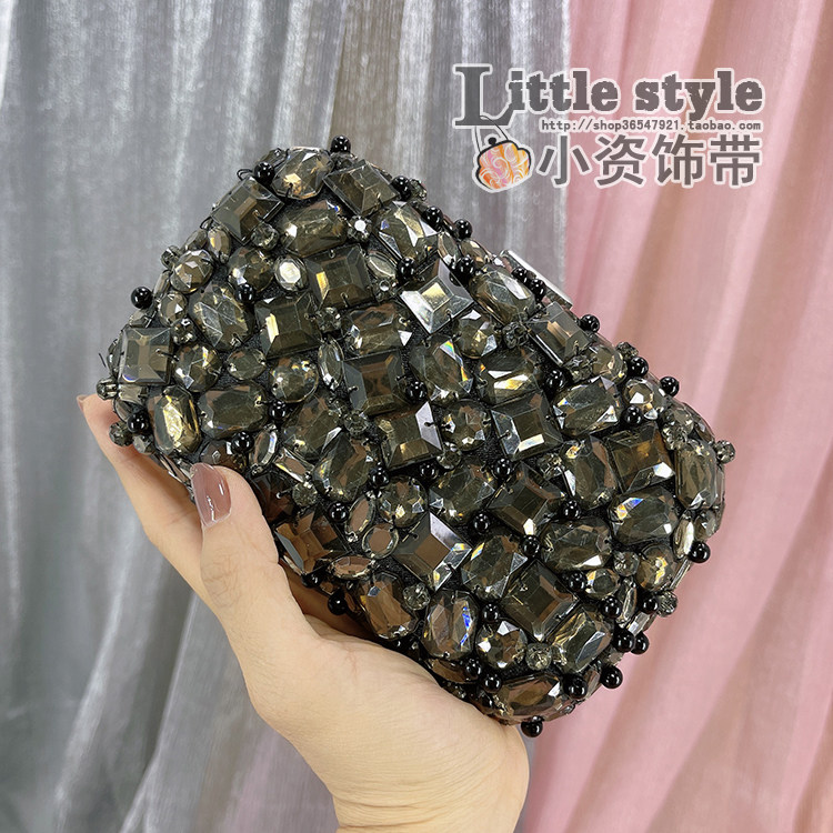 串珠大钻小奢华方形盒子包手工珠绣手拿链条包裙子配包