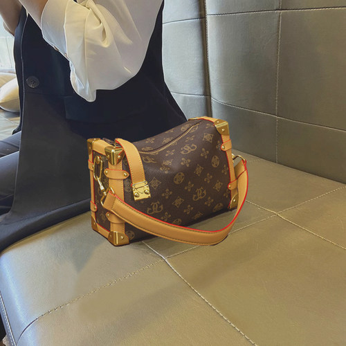 2026新款轻奢小众盒子包