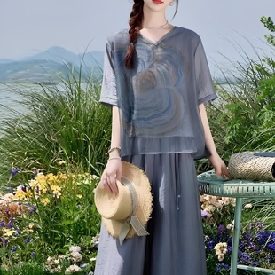 女简约时尚 2025年夏季 套装 新款 减龄百搭优雅气质印花上衣潮 时尚