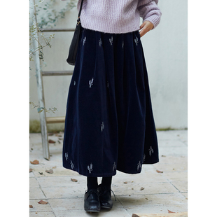 平绒棉混纺重工满绣A字双层半身裙 23冬新品 忘城H657座 风吹麦浪