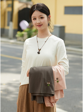 忘城H1270座/秋季新款棉氨纶柔软百搭白色长袖打底衫绣花T恤上衣