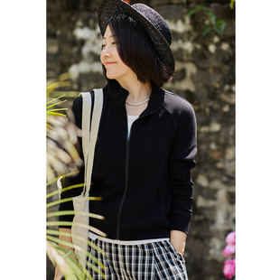 新款 26春季 棉混纺立领开襟显瘦卫衣女短外套 三行诗 忘城C2091座