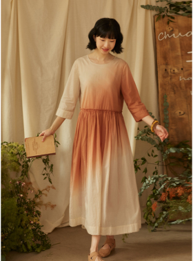 忘城H731座/茶色/2024春季新品100支匹马棉文艺渐变吊染连衣裙女