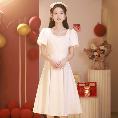 白色毕业订婚领证登记夏季小白裙