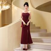 高级感酒红色抹胸鱼尾裙修身 宴会敬酒服主持人晚礼服 显瘦开叉长款