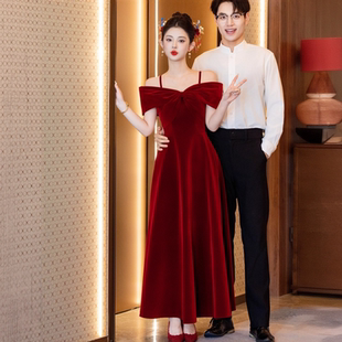 酒红色丝绒一字肩敬酒服新娘订婚连衣裙回门便装 显瘦礼服气质长裙