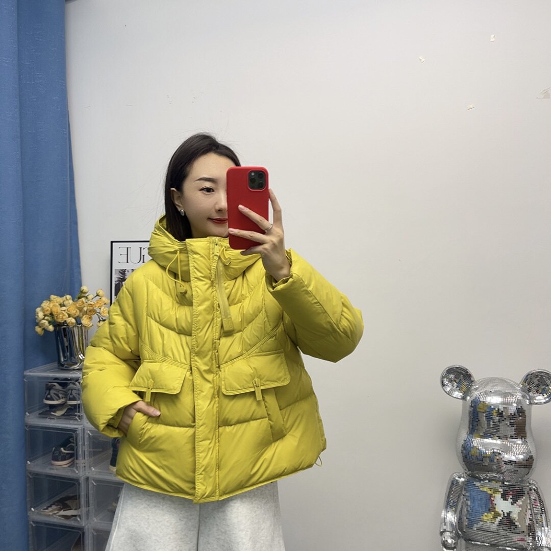 欧洲站新款韩版个性百搭保暖羽绒服女时尚街头宽松连帽面包服外套