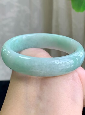 泗隆珠宝-缅甸天然A货翡翠绿底手镯 豆绿厚装玉手镯54圈口22781
