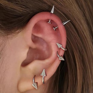 S型耳骨钉恶魔唇环马蹄环辣妹S环钛钢辣妹耳钉穿刺耳饰品拒绝过敏