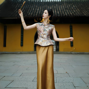 澄渔高定【明月松錾】新中式鎏金西阵织马甲三醋酸鱼尾半身裙套装