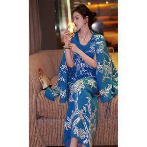 澄渔高定【鳞珑蓝翡】极暖浣熊绒新中式青花釉连衣裙针织外套套装