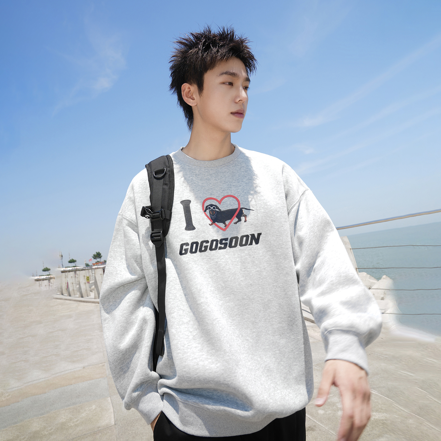 GOGOSOON春秋新款圆领卫衣340g男生美式潮流趣味印花宽松休闲上衣