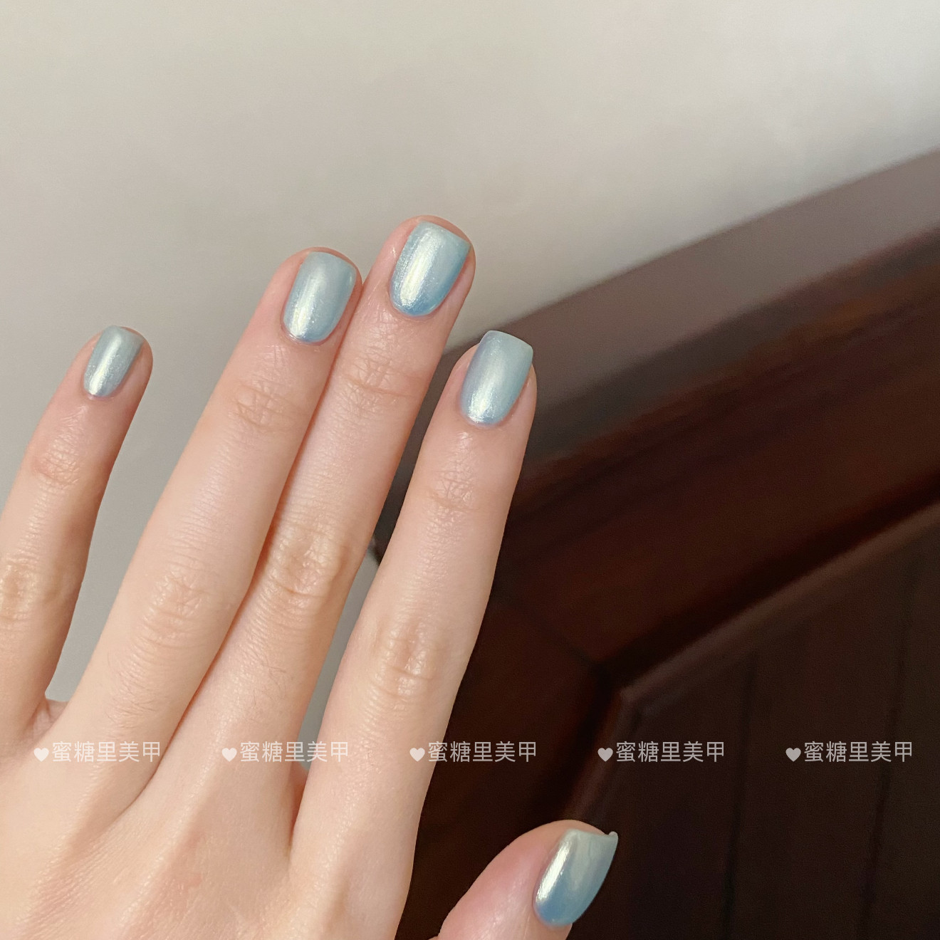 2026/秋】SLP278冰缎蓝珠光蓝色Twomoons水性显白色指甲油水性