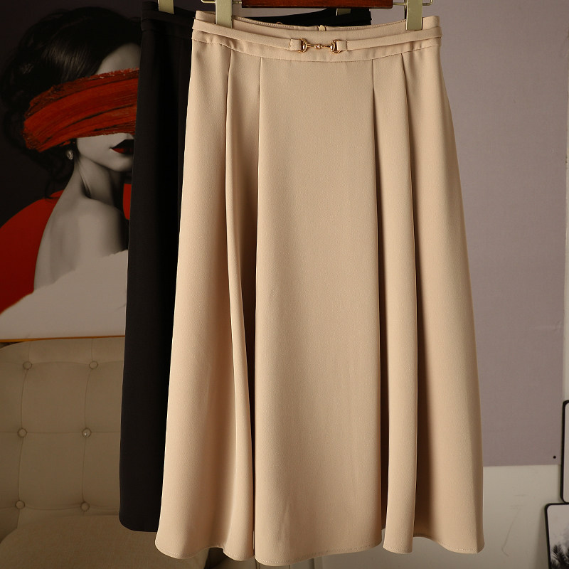 设计感小众半身裙女春夏2025年夏装新款中长款a字裙高腰显瘦伞裙