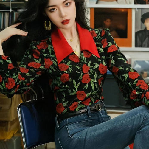 港风复古气质玫瑰印花长袖衬衫女法式高腰系带修身衬衣短款上衣女