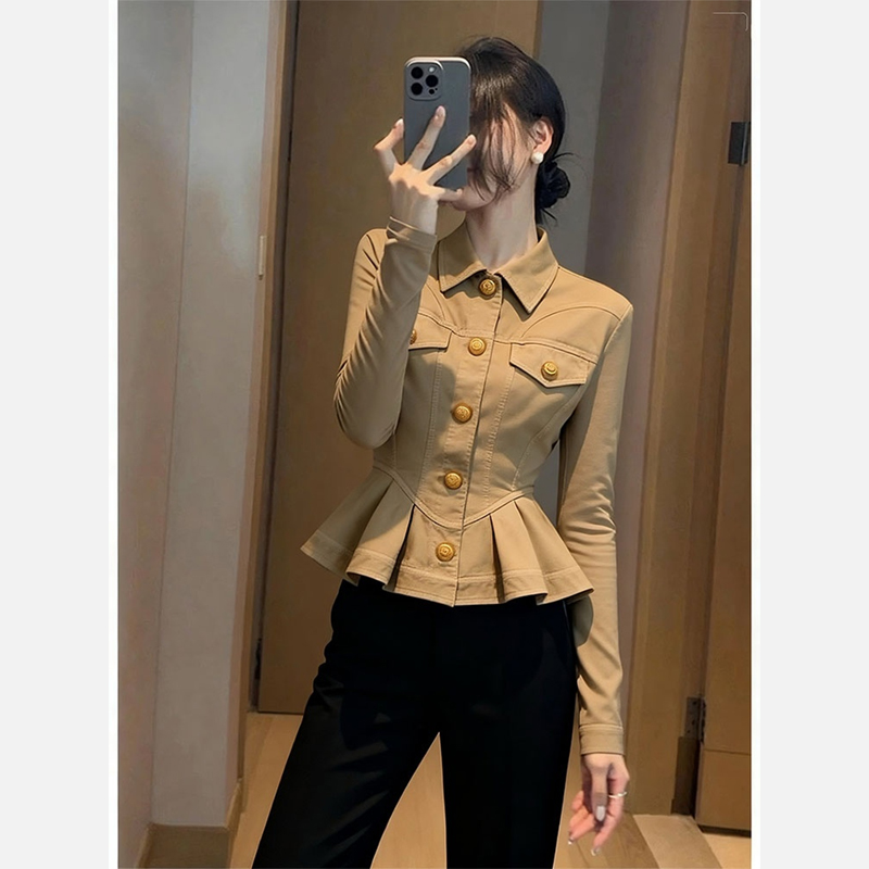 卡其色短外套女2025秋季高端时髦洋气独特别致气质减龄超好看上衣