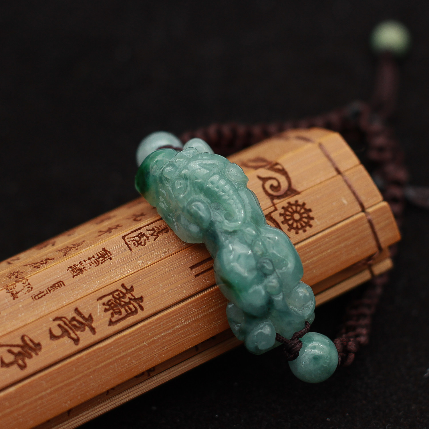 特价 缅甸天然翡翠a货玉器 冰糯种飘绿如意招财貔貅手牌手链 包邮