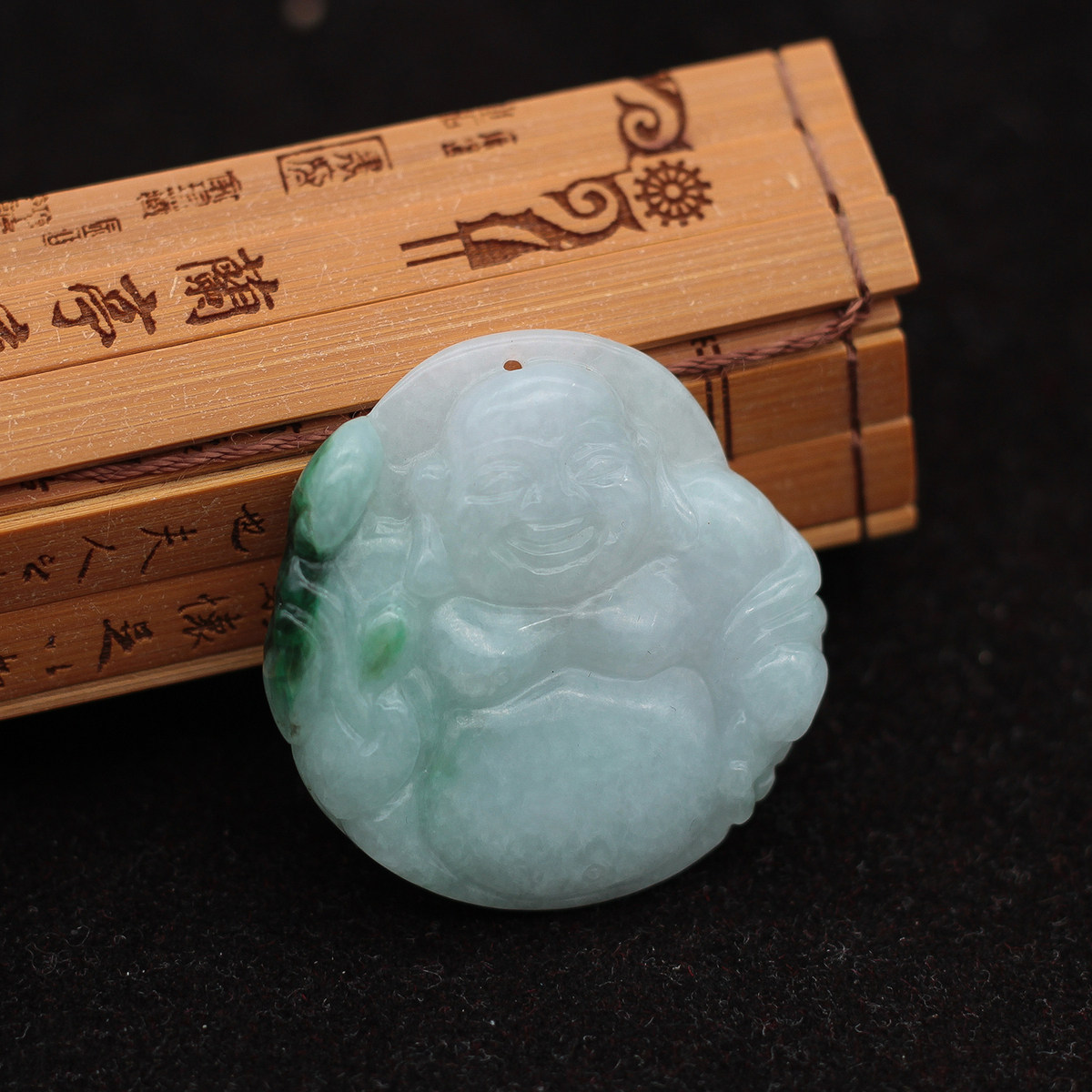 缅甸天然翡翠A货玉器 糯种白玉飘绿大笑佛 玉佛佛公吊坠玉佩 包邮