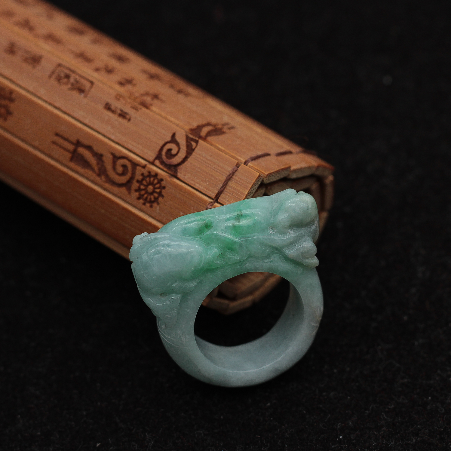 老坑糯种飘绿年年有余戒指玉器