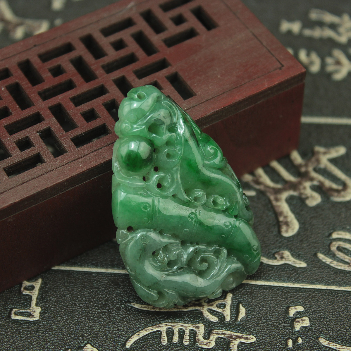 特价 缅甸天然A货翡翠玉器 老坑冰糯种仿古龙凤挂件项坠吊坠 包邮