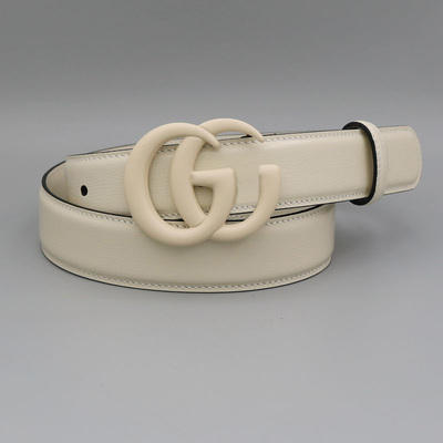 米白色真皮女士腰带白色烤漆扣头牛皮软面时尚休闲百搭皮带女款潮