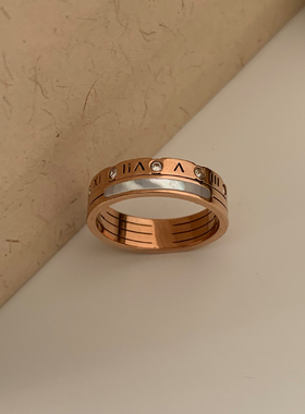 鱼丁秘密 玫瑰金贝母面罗马数字双层时尚气质百搭ins风钛钢戒指08