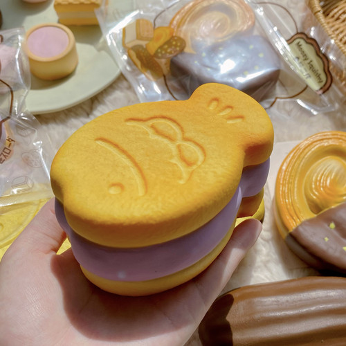 木吉新品仿真食玩粉色鲷鱼烧慢回弹squishy解压捏捏pu玩具