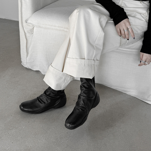 vibes。运动Bra · 褶皱黑色平底厚底堆堆短靴25新款加绒瘦瘦靴女