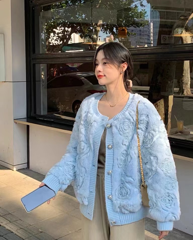 网红新款甜美仙气女人味玫瑰花獭兔毛皮草女上衣海宁短款百搭时尚