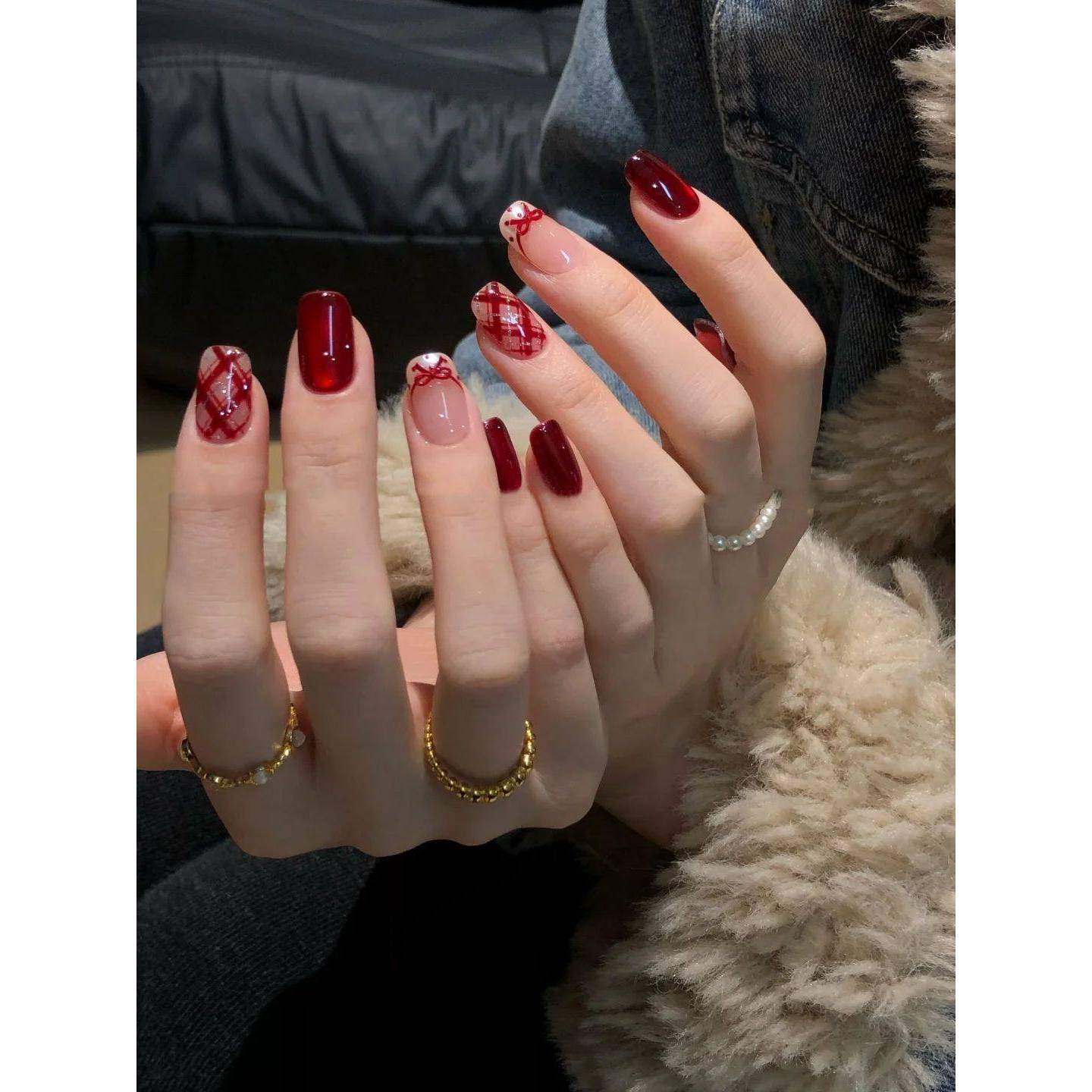 显白手工气质穿戴红色纯手工高级格纹猫眼ins学生氛围新年美甲,彩妆/香水/美妆工具,穿戴甲/甲片,淘宝优惠券,粉丝福利购,淘宝优惠卷