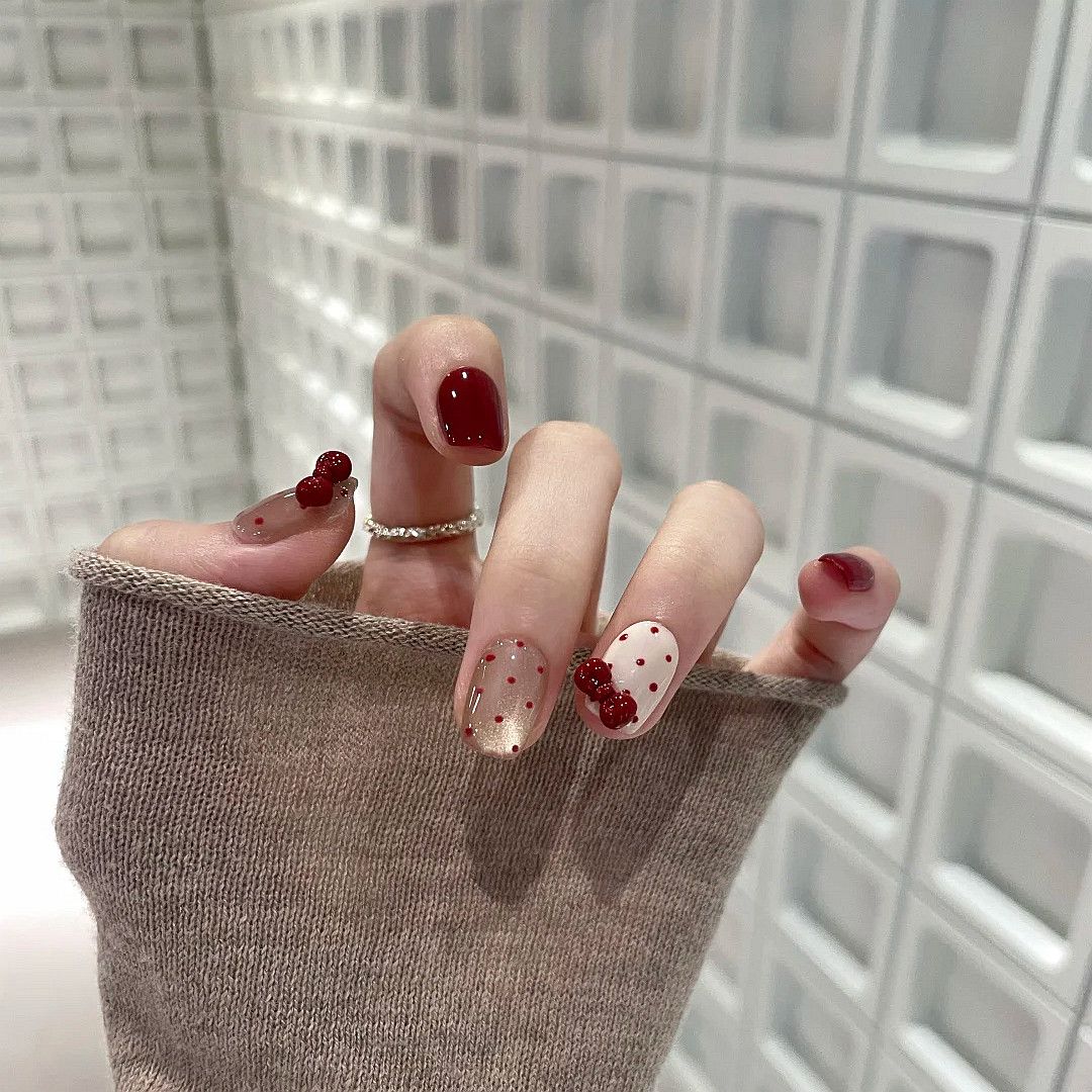 秋冬氛围感酒红kitty波点清透猫眼立体蝴蝶结短款穿戴甲甜酷显白