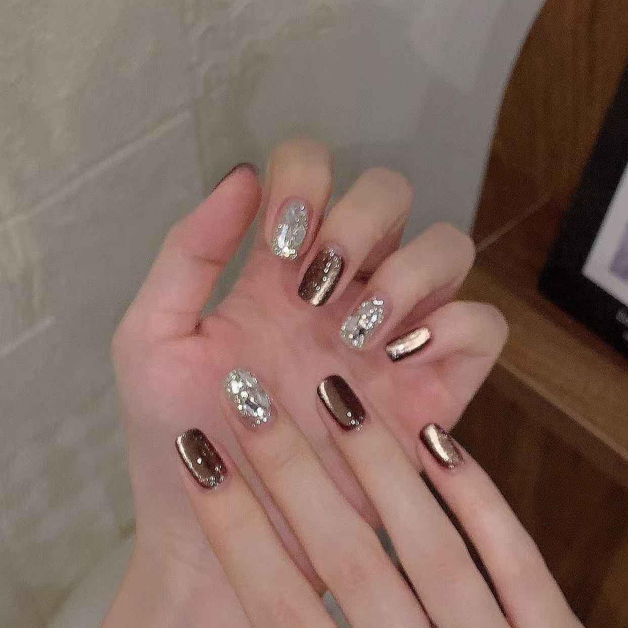 秋冬氛围感棕色系猫眼穿戴短款爆闪锆石碎钻氛围高级ins气质显白