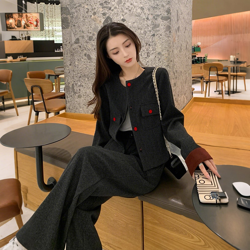 包邮包邮2026年早春季新款穿搭小香风时尚套装显瘦休闲阔腿裤两件