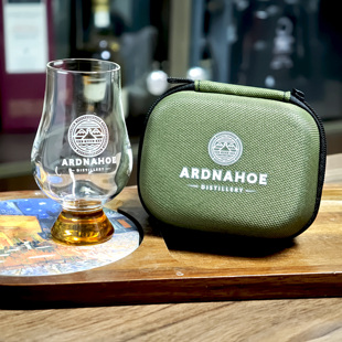 防摔盒酒杯 9厘米高 威士忌闻香杯 洋酒便携品鉴杯 杯子 阿德纳侯