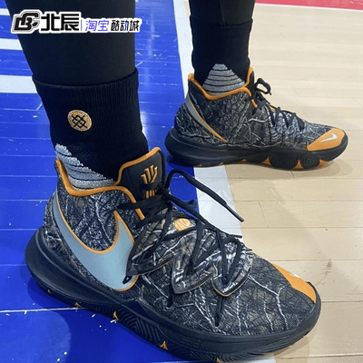耐克欧文5代黑橙实战篮球鞋
