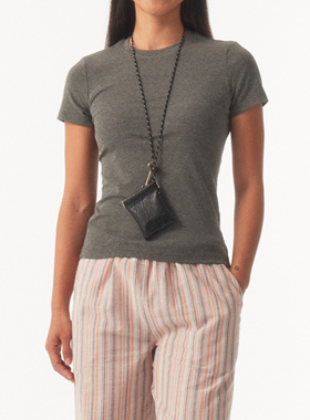 2LINKS｜纯色包裹感 斜切侧缝 显瘦短袖 T恤
