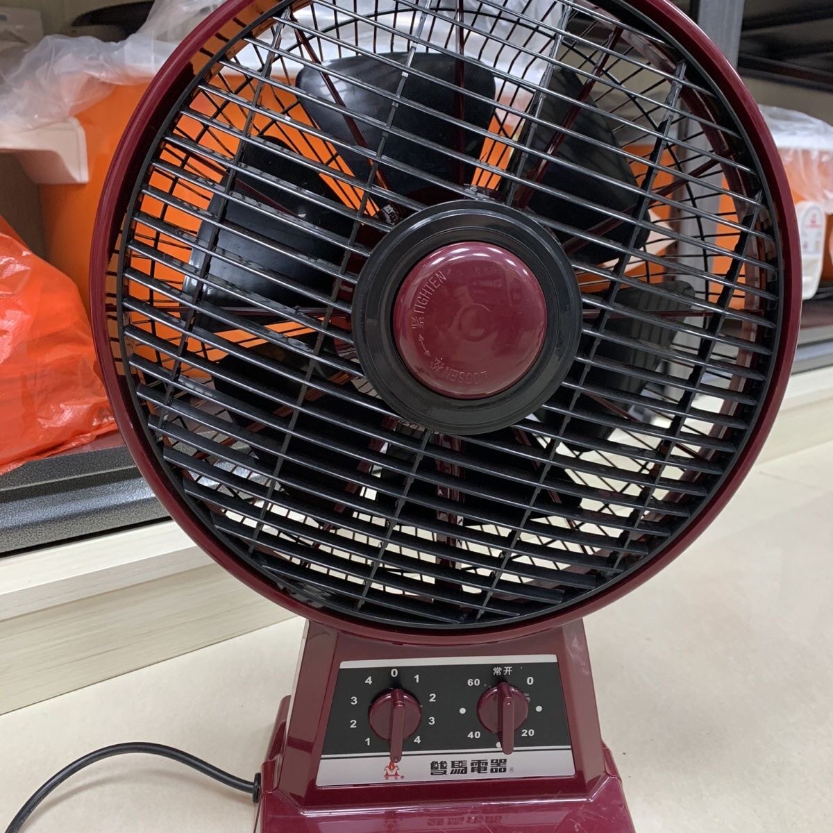 柳州双马电风扇10寸座钟家用台式鸿运学生宿舍定时转页台扇静音