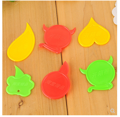 开箱器拆快递神器塑料小号随身快递刀便携快递包裹拆箱满9.9包邮在类目 电子词典/电纸书/文化用品, 裁剪用品, 美工刀中 - 来自Buy2taobao.com提供专业的淘宝代购服务